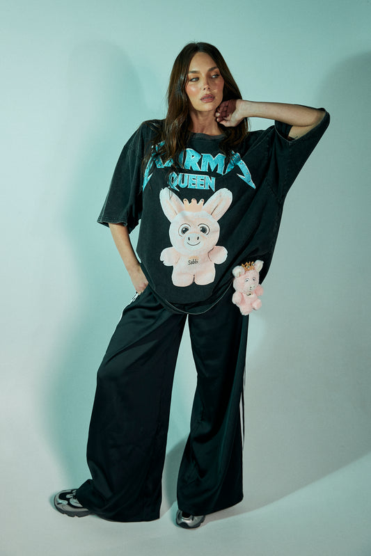 Sabbi - The Karma Queen Bling Tee - Black