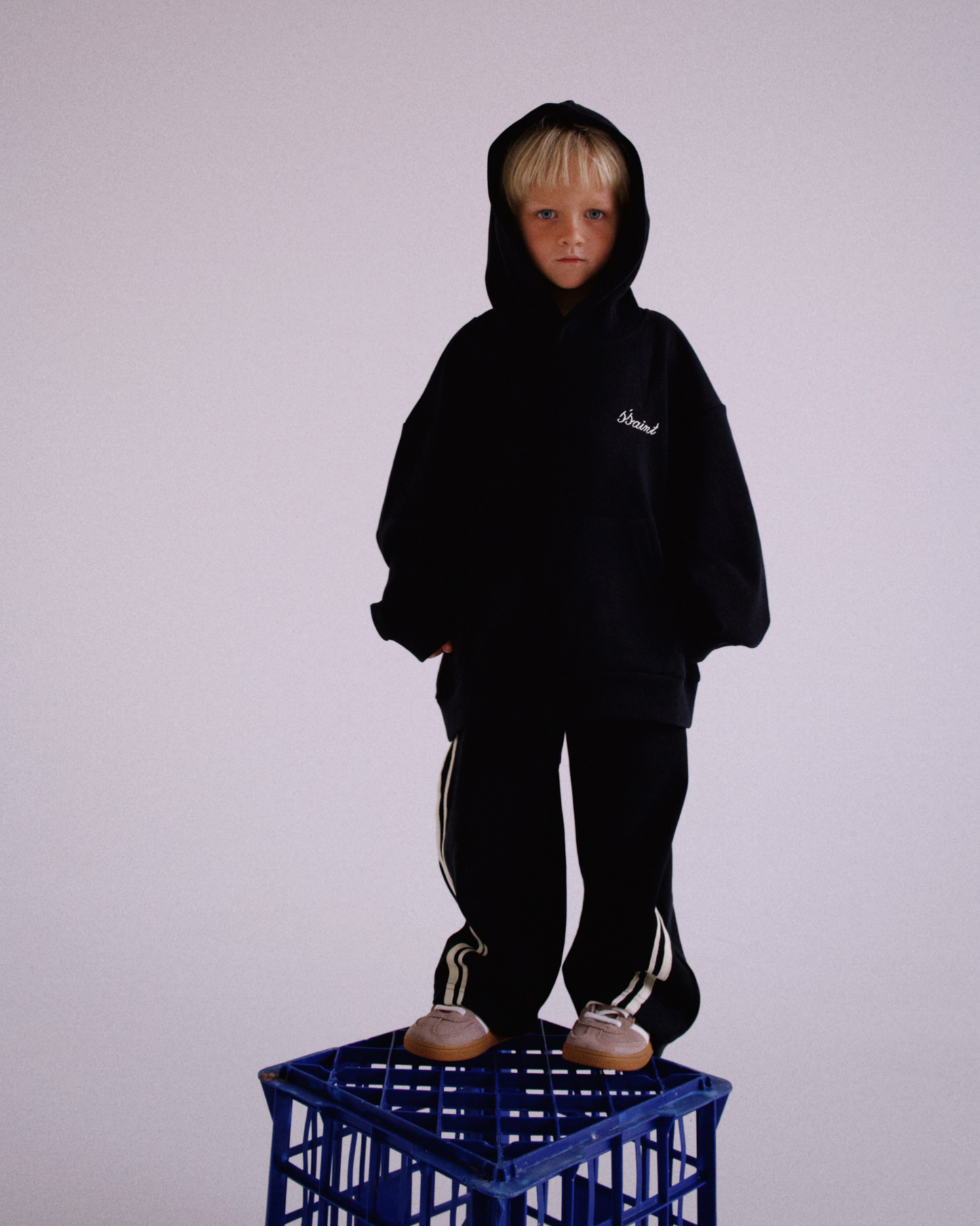 SŚAINT - KIDS LOGO HOODIE - BLACK & BUTTER
