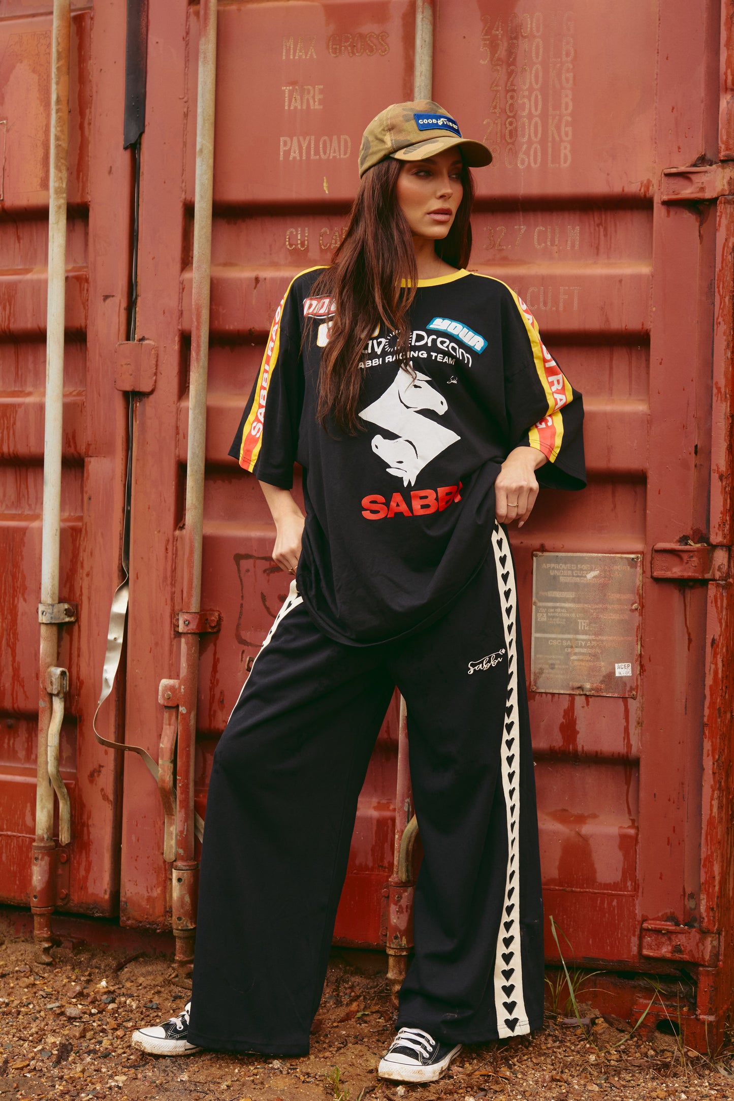 Sabbi - The Very Oversized Don't Quit Your Day Dream Tee - Black