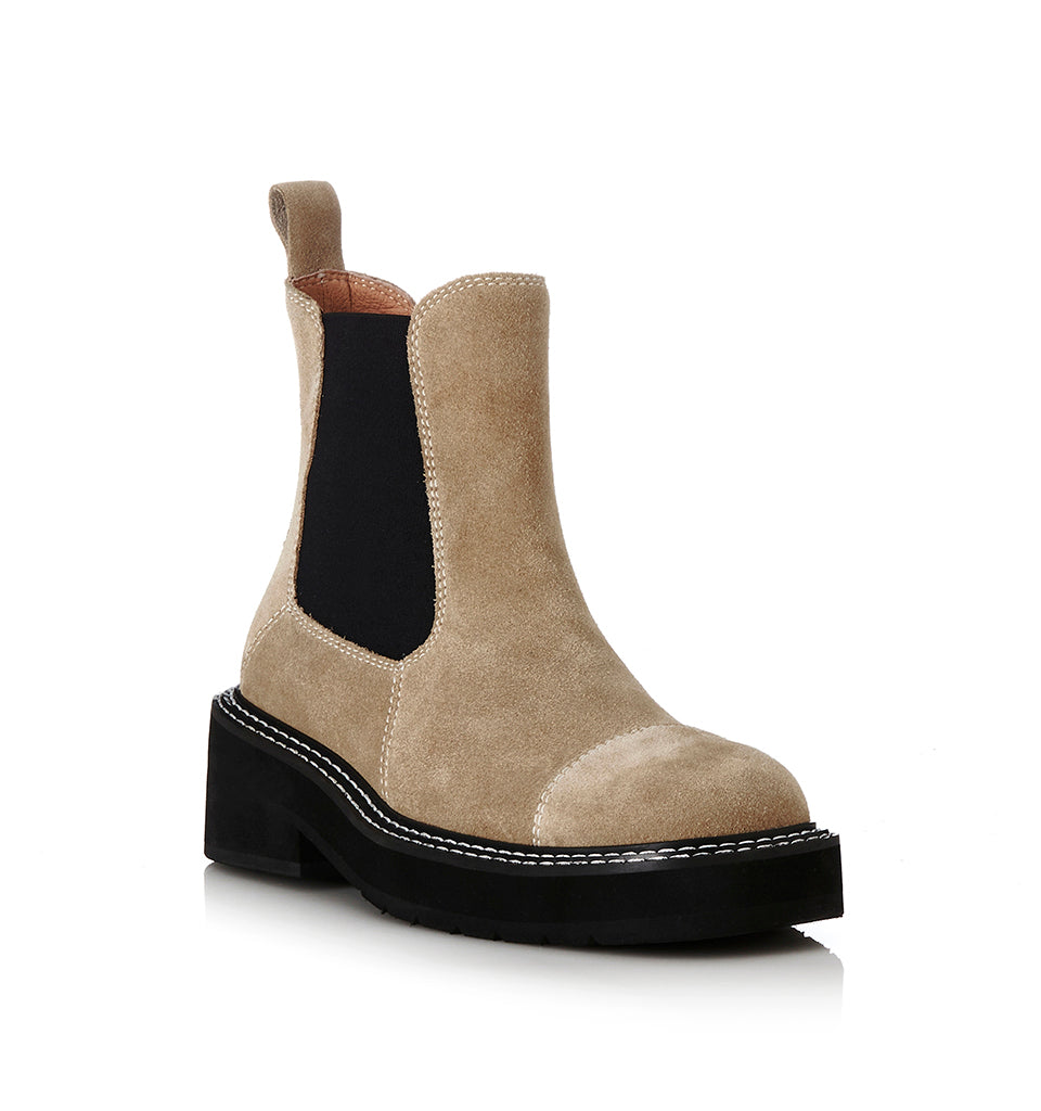 Alias Mae - Ebony - Natural Suede