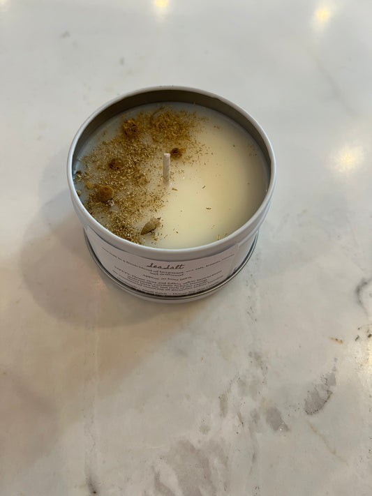 Moe and Me - Floral Candle - SeaSalt
