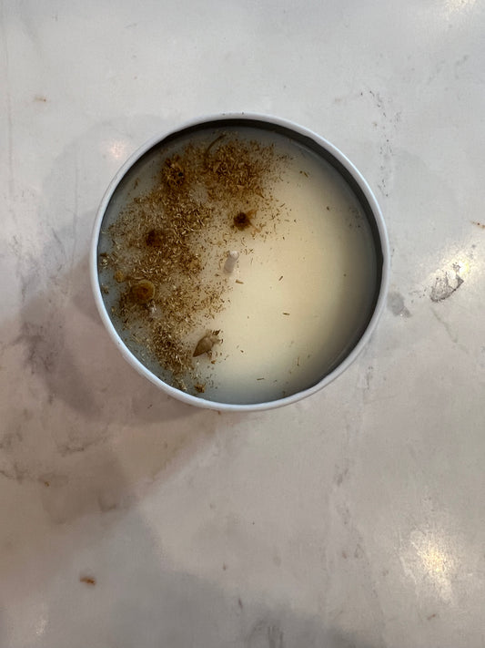 Moe and Me - Floral Candle - SeaSalt