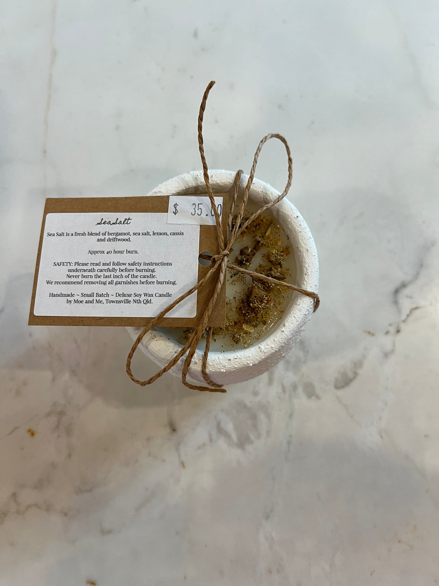 Moe and Me - Floral Candle - SeaSalt