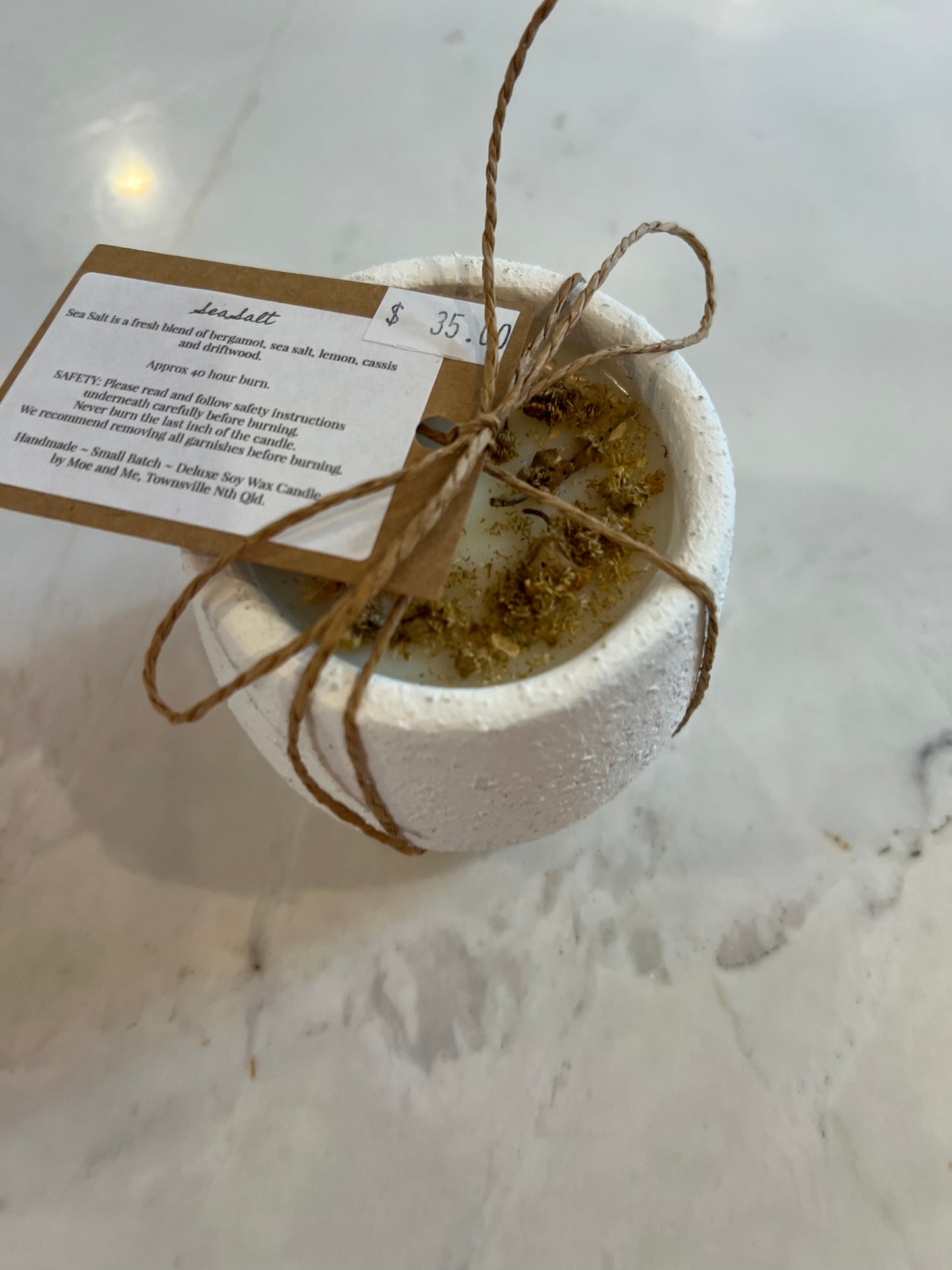 Moe and Me - Floral Candle - SeaSalt
