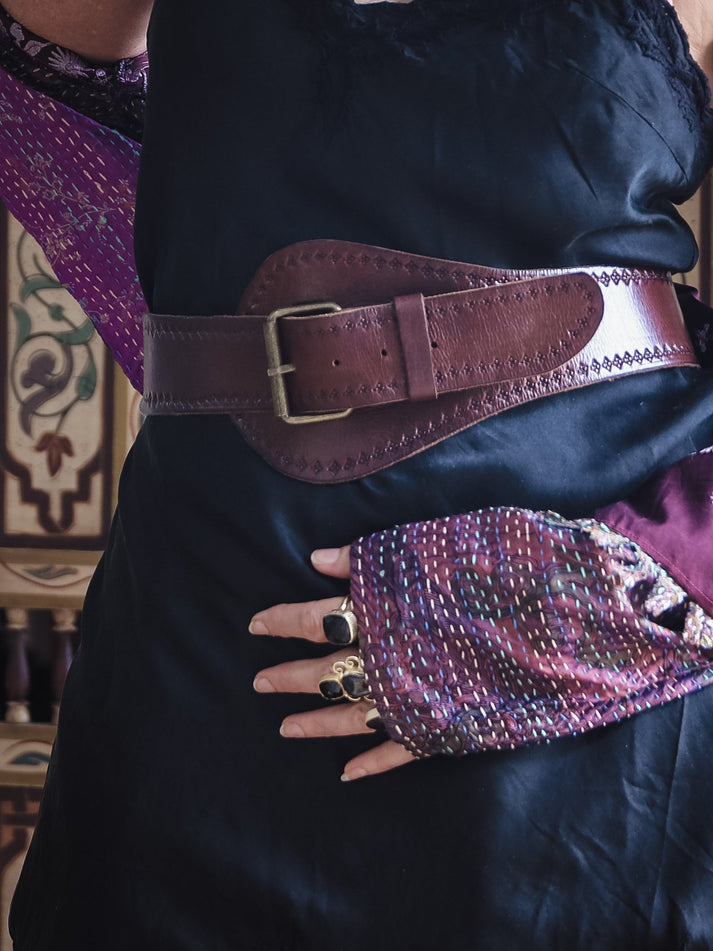 Babushka Wide Leather Belt