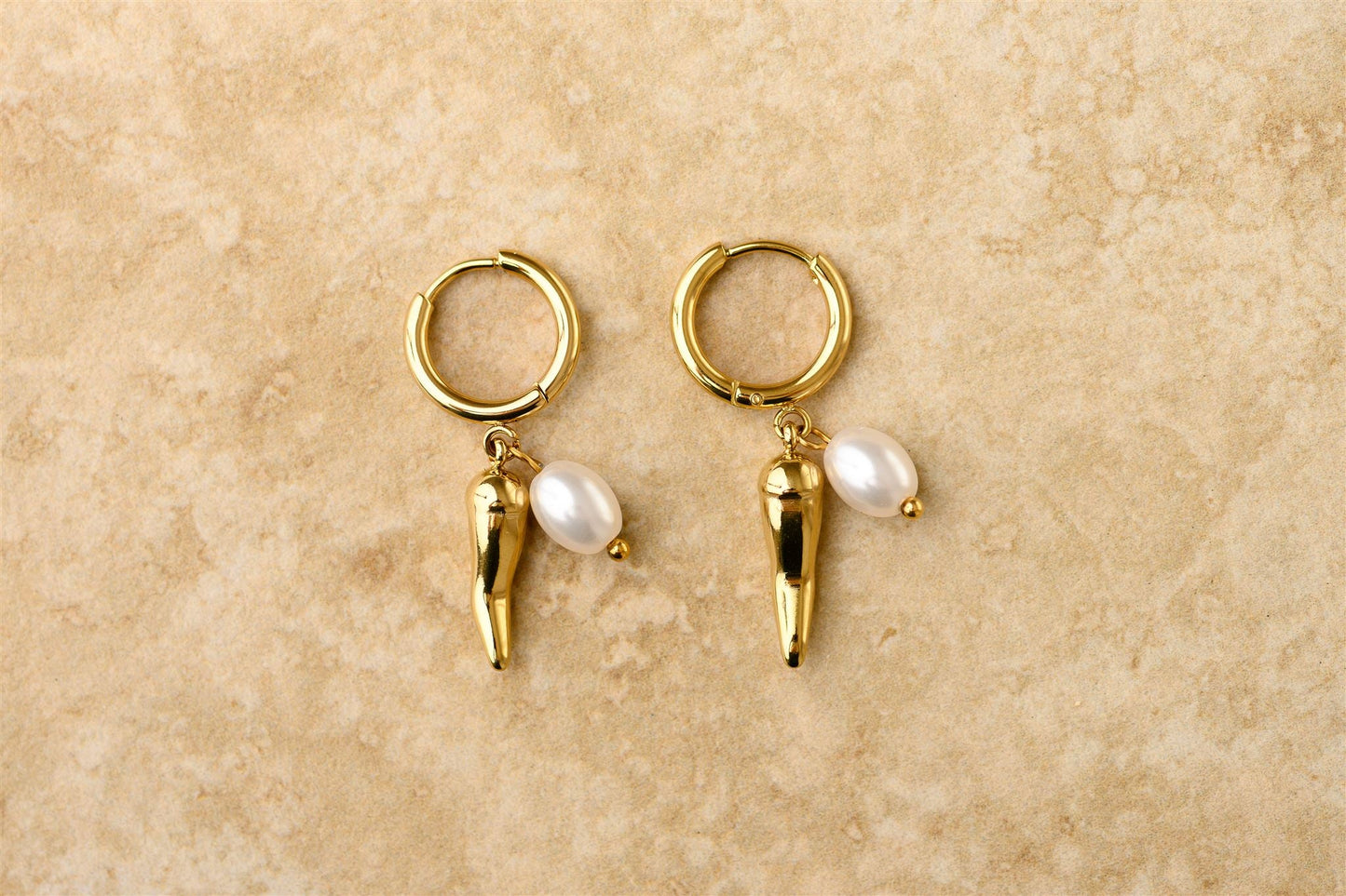 Indigo & Wolfe - Perla Earrings