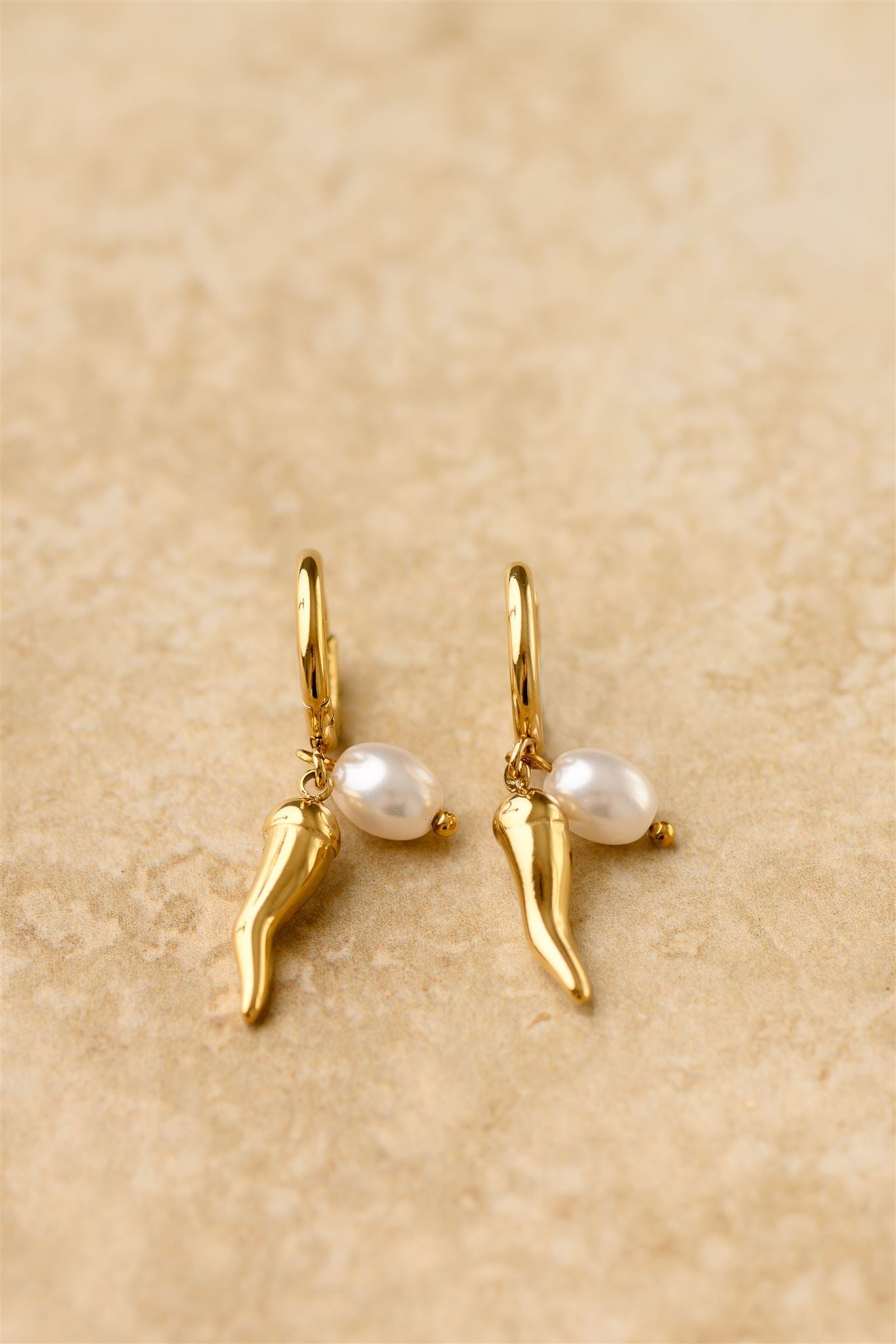 Indigo & Wolfe - Perla Earrings
