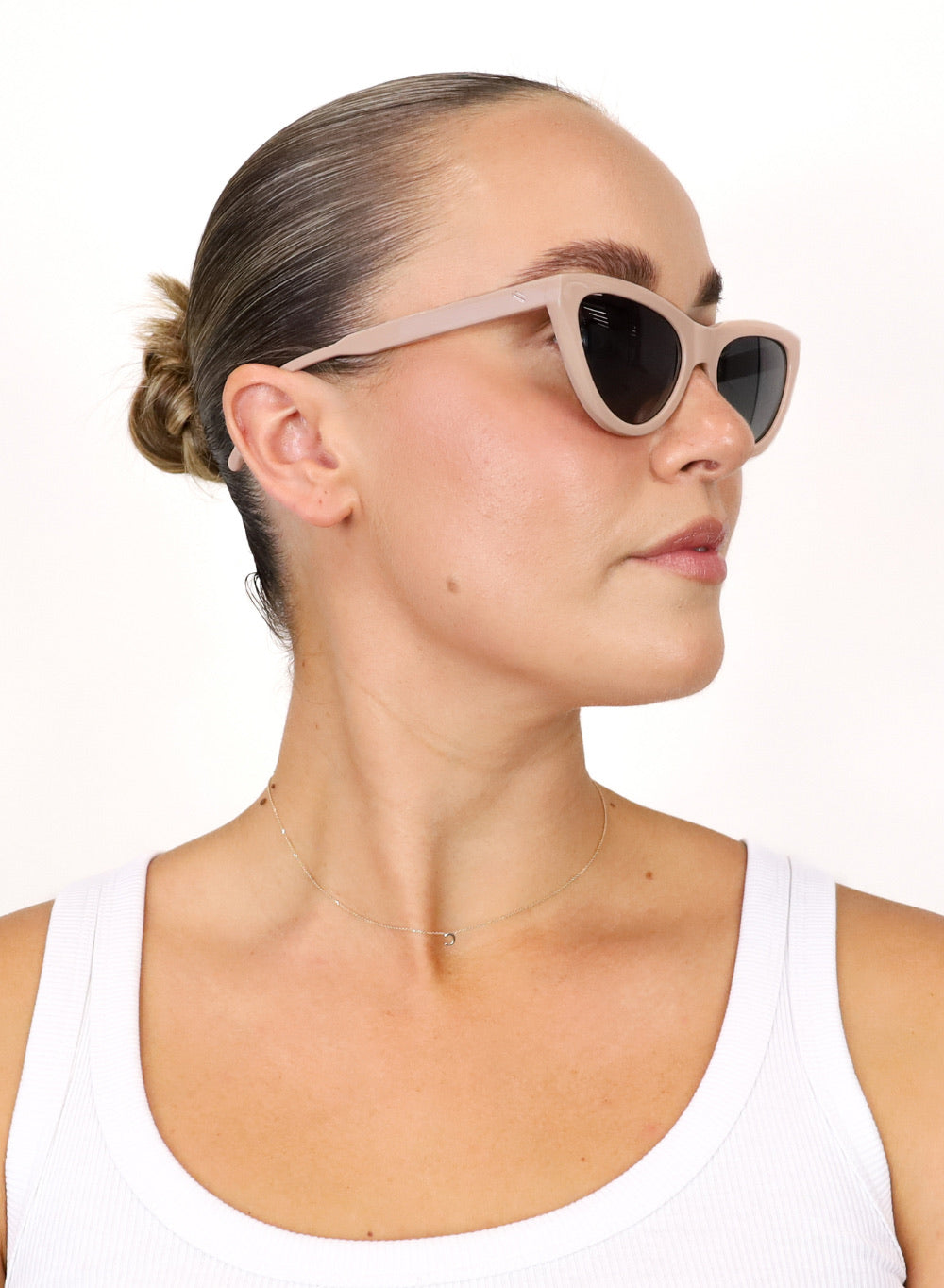 Bask - Isla - Bone / Smoke Gradient Polarised