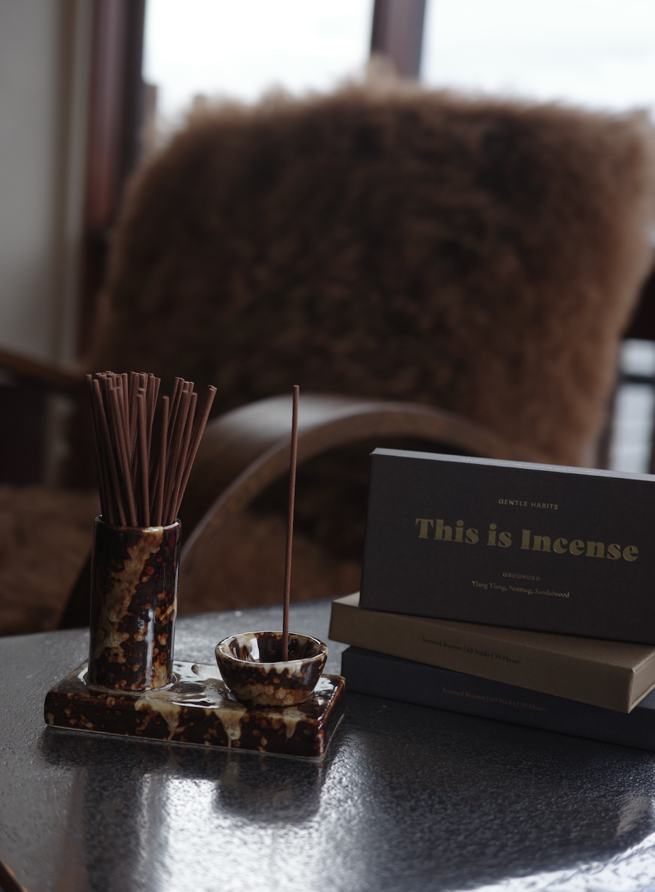 Gentle Habits - Ceramic Incense Caddy – Chocolate