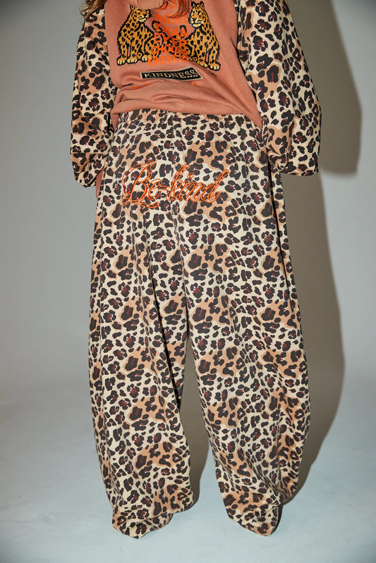 Sabbi - The King Kindness Wide Leg Sweat Pants