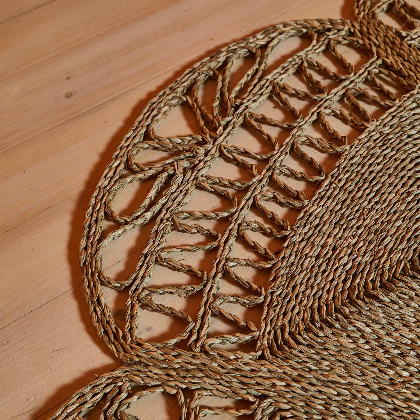 Sage X Clare - Sahana Round Seagrass Rug