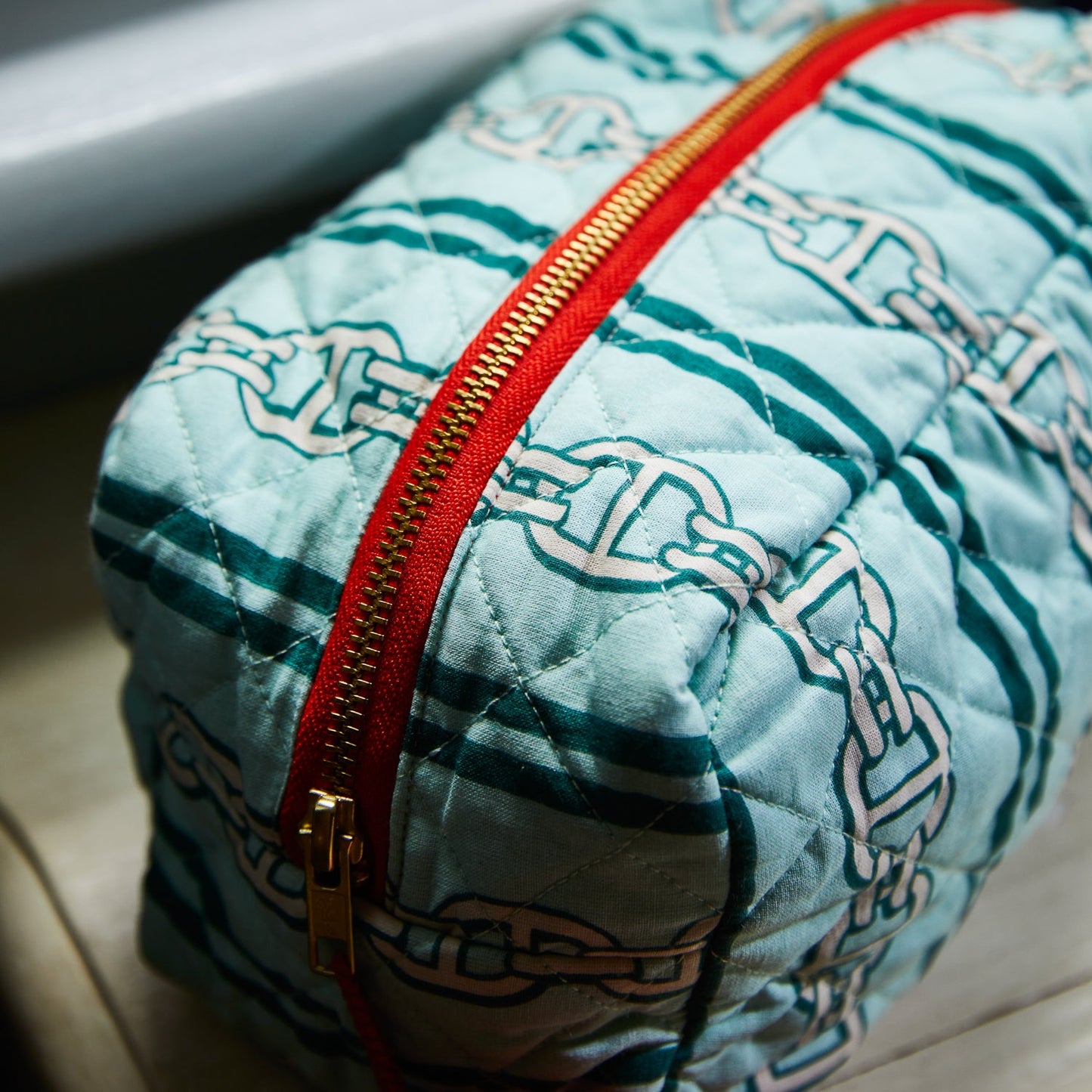 Sage X Clare - Acadia Beauty Bag