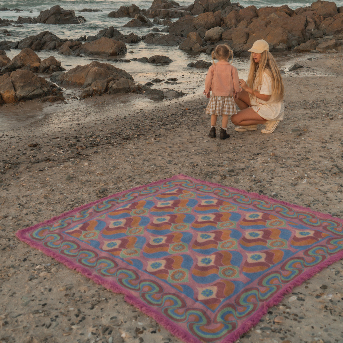Wandering Folk Throw Rug - Morrison Throw - Floss