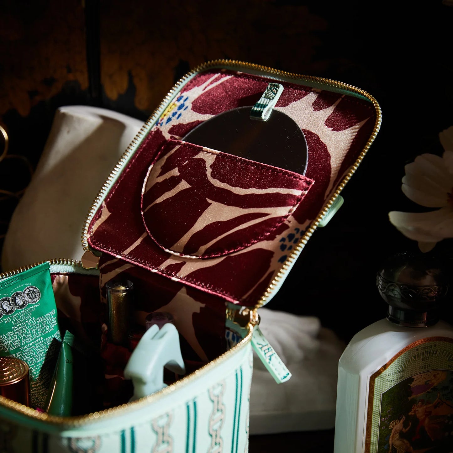 Sage X Clare - Acadia Cosmetic Case - Jade