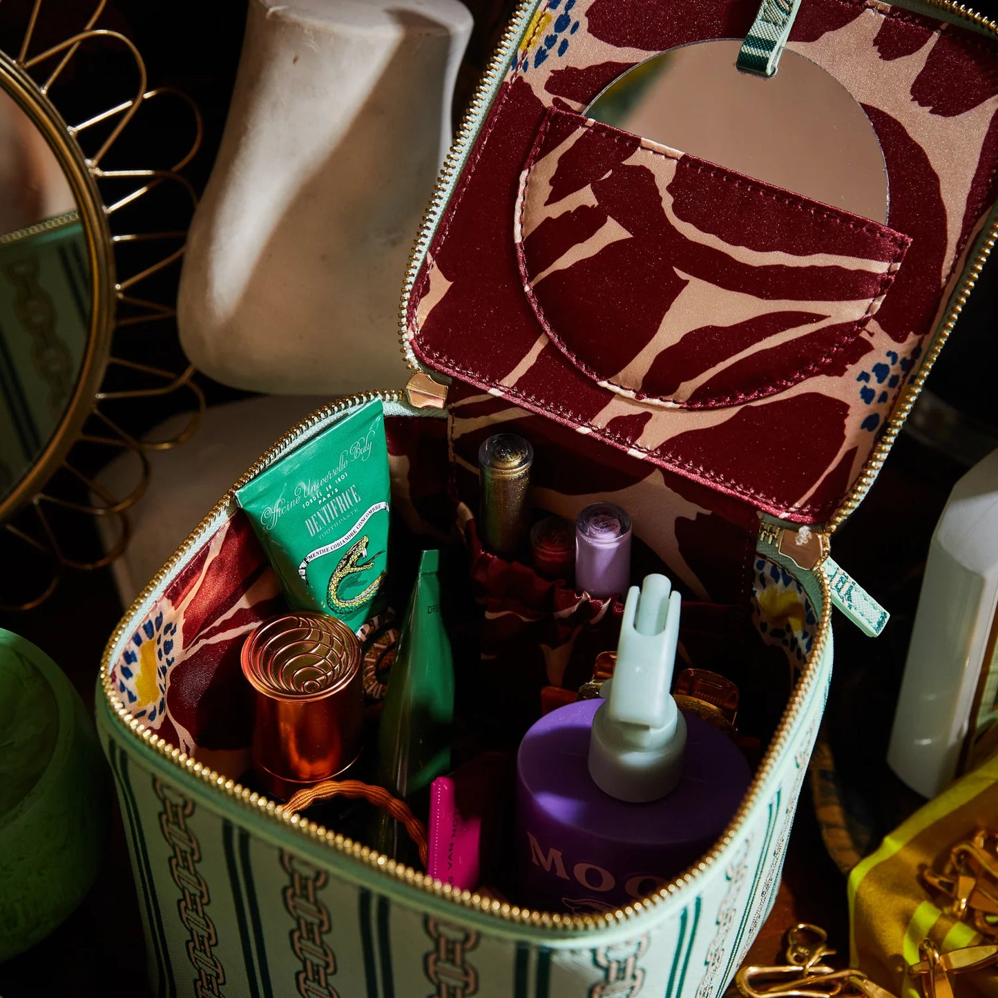 Sage X Clare - Acadia Cosmetic Case - Jade