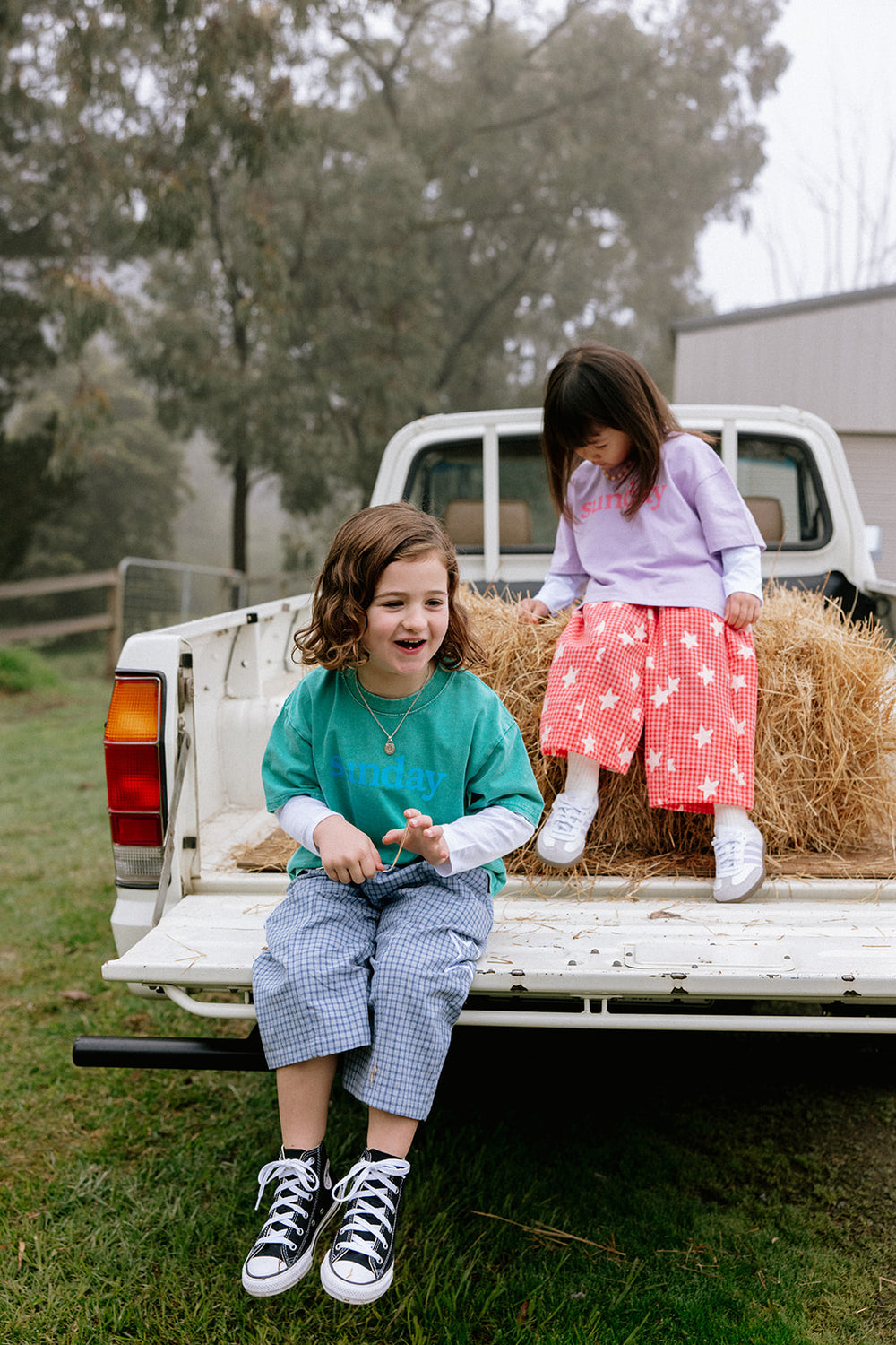 Sunday Siblings - Sunday Tee - Green