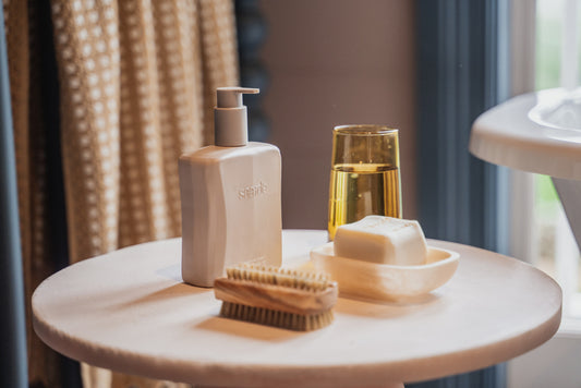 Saarde - Hand + Body Wash - CLAY - 300ml