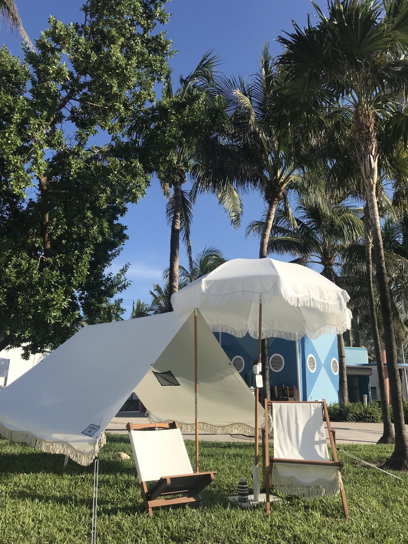 Premium Beach Tent - Antique White