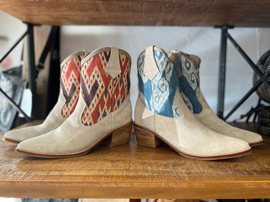 Love Seeker Timor Boots