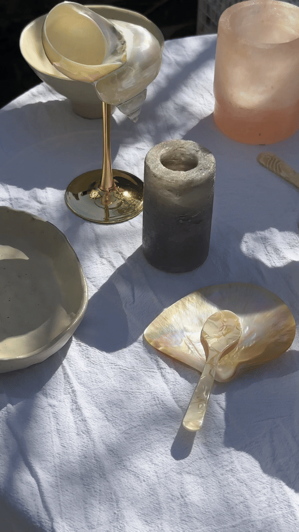 Saltist - The Mother of Pearl Caviar Set