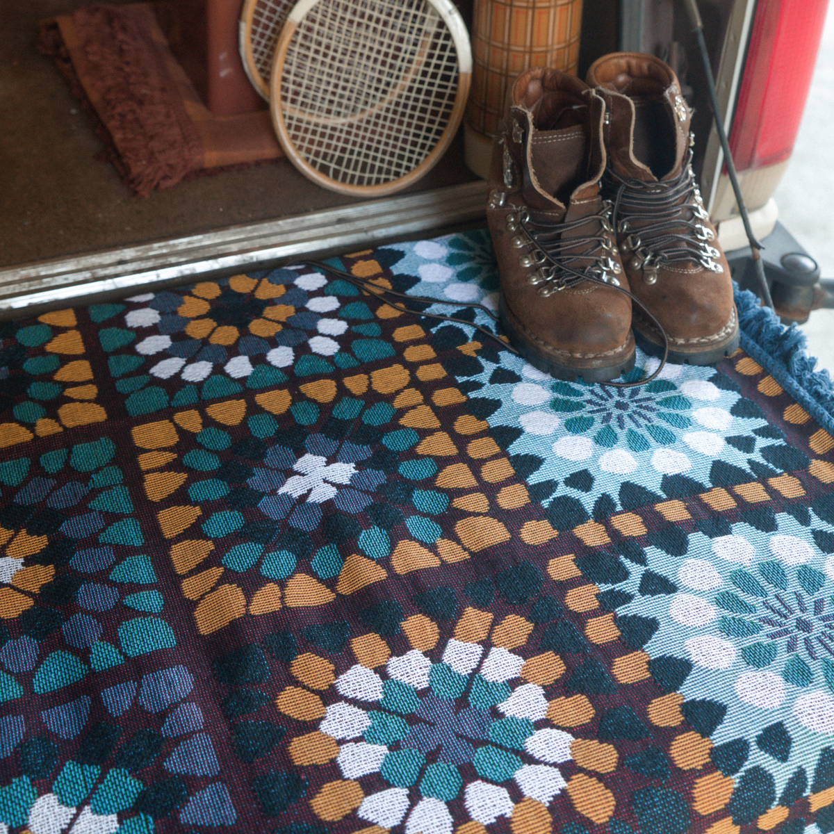 Wandering Folk - Granny Square Throw - Kingfisher