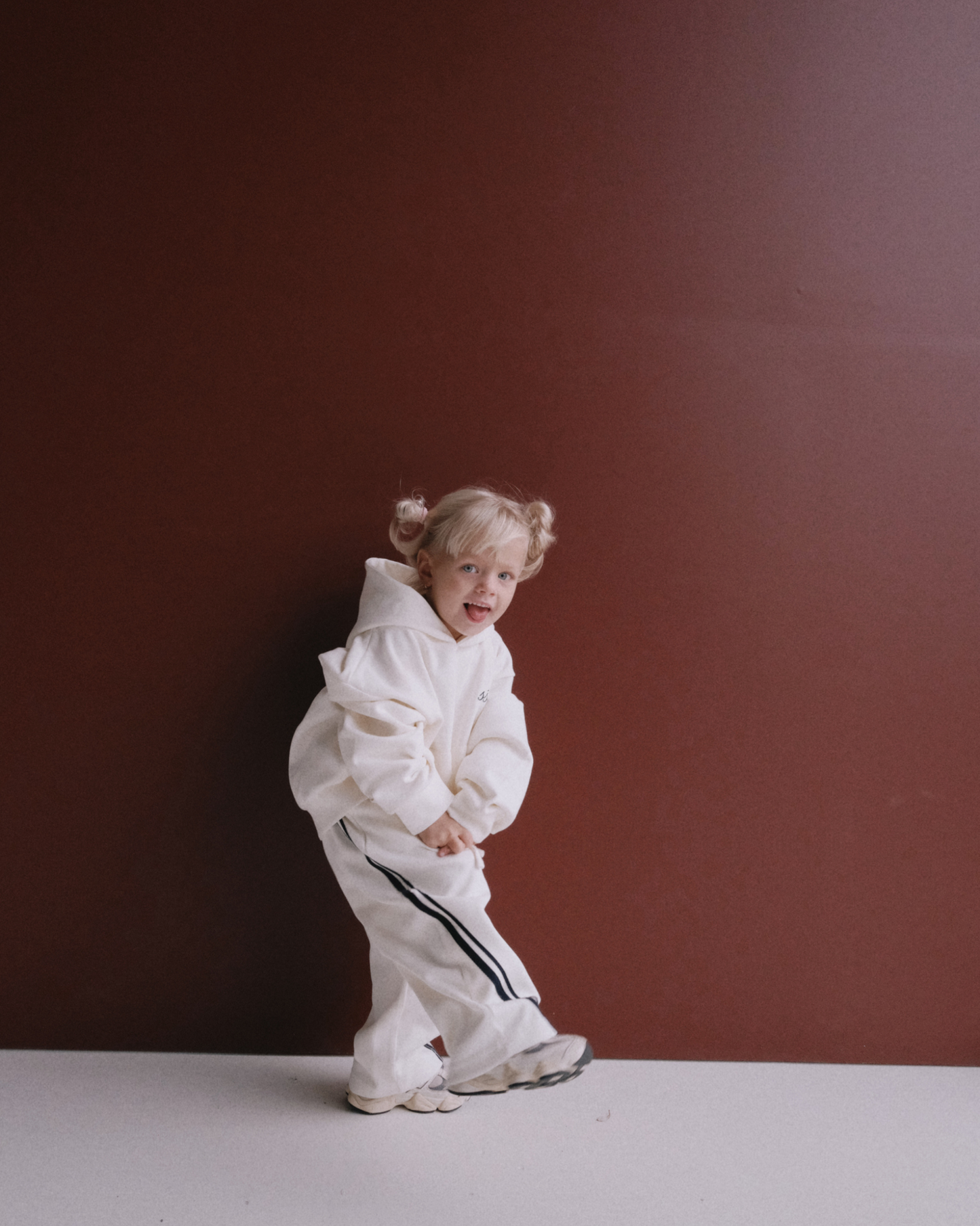 SŚAINT - KIDS BARREL PANTS - BUTTER & NAVY