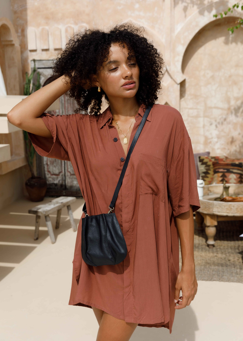 Hobo and Hatch - Vera Mina Crossbody - Textured Noir