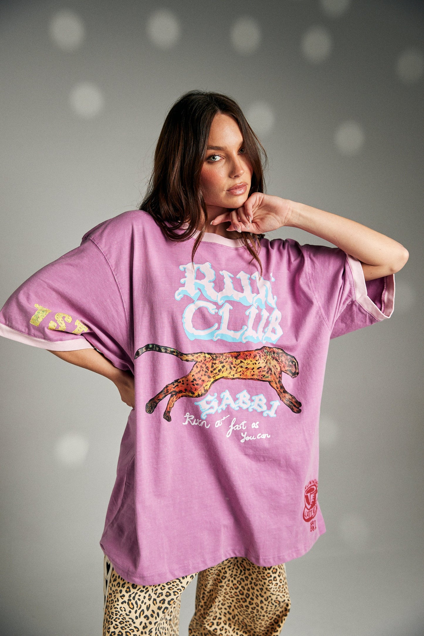Sabbi - The Run Club Tee - Pink