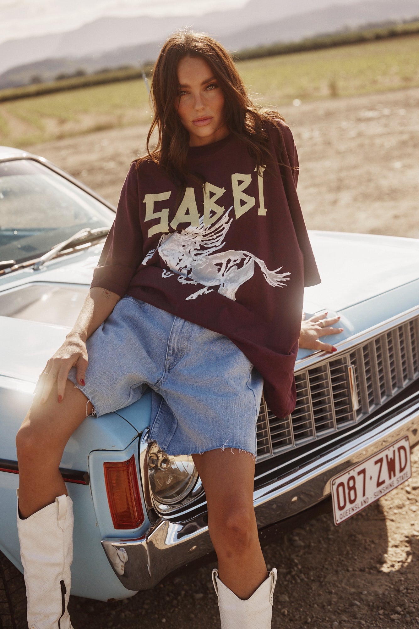 Sabbi - The Very Oversized Rhinestone World Tee - Aubergine