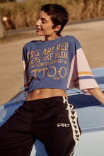 Load image into Gallery viewer, Sabbi - The Very Oversized Tattoo &amp; Roses Tee - Blue

