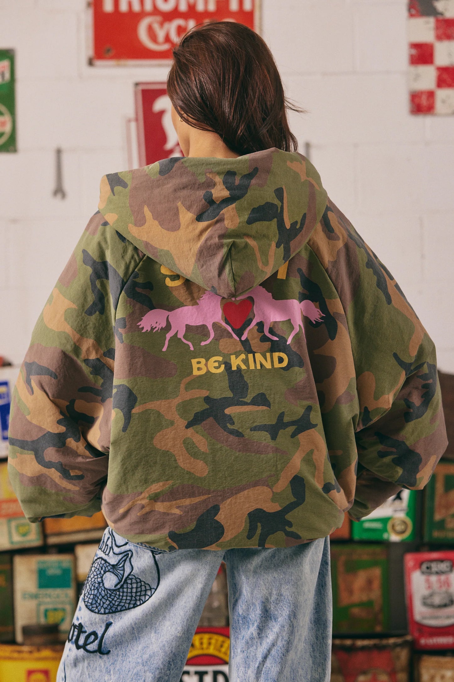 Sabbi - The Be Kind Bomber Jacket - Camo