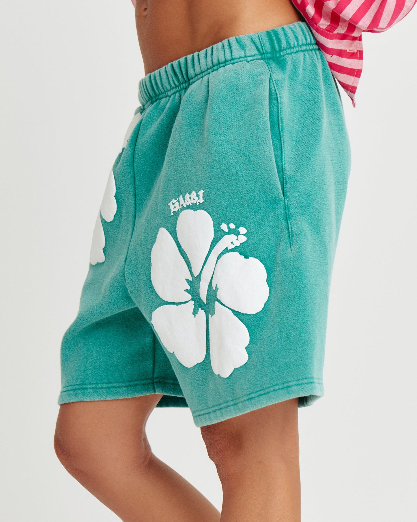 Sabbi - The Happy Hibiscus Shorts - Green