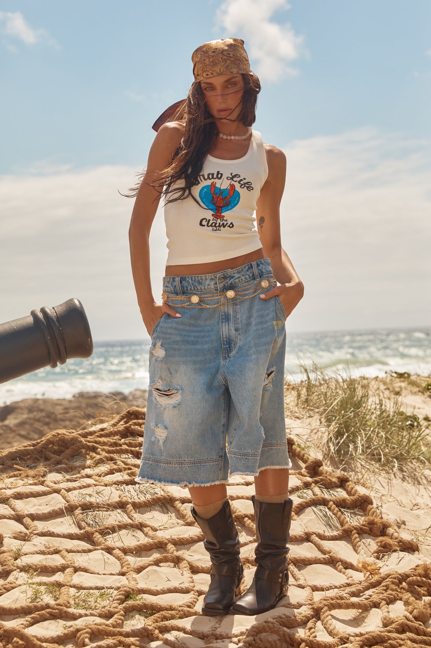 Sabbi - The Claws Of Life Tank