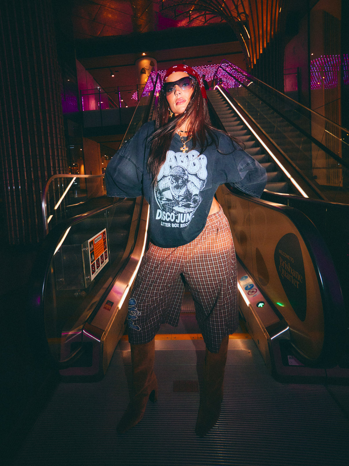 Sabbi - DJ Cat Tee - DJ Cat Tee - Black