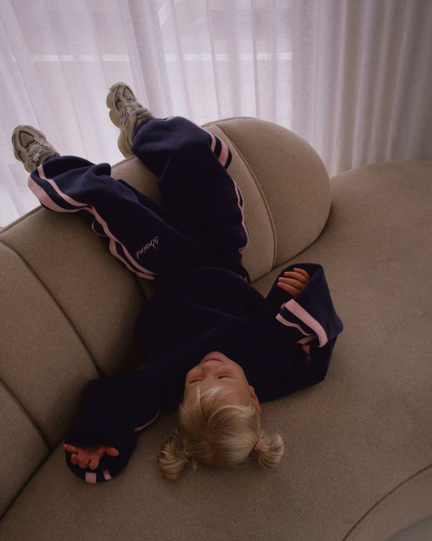 SŚAINT - KIDS FLEECE CREW - NAVY & PINK