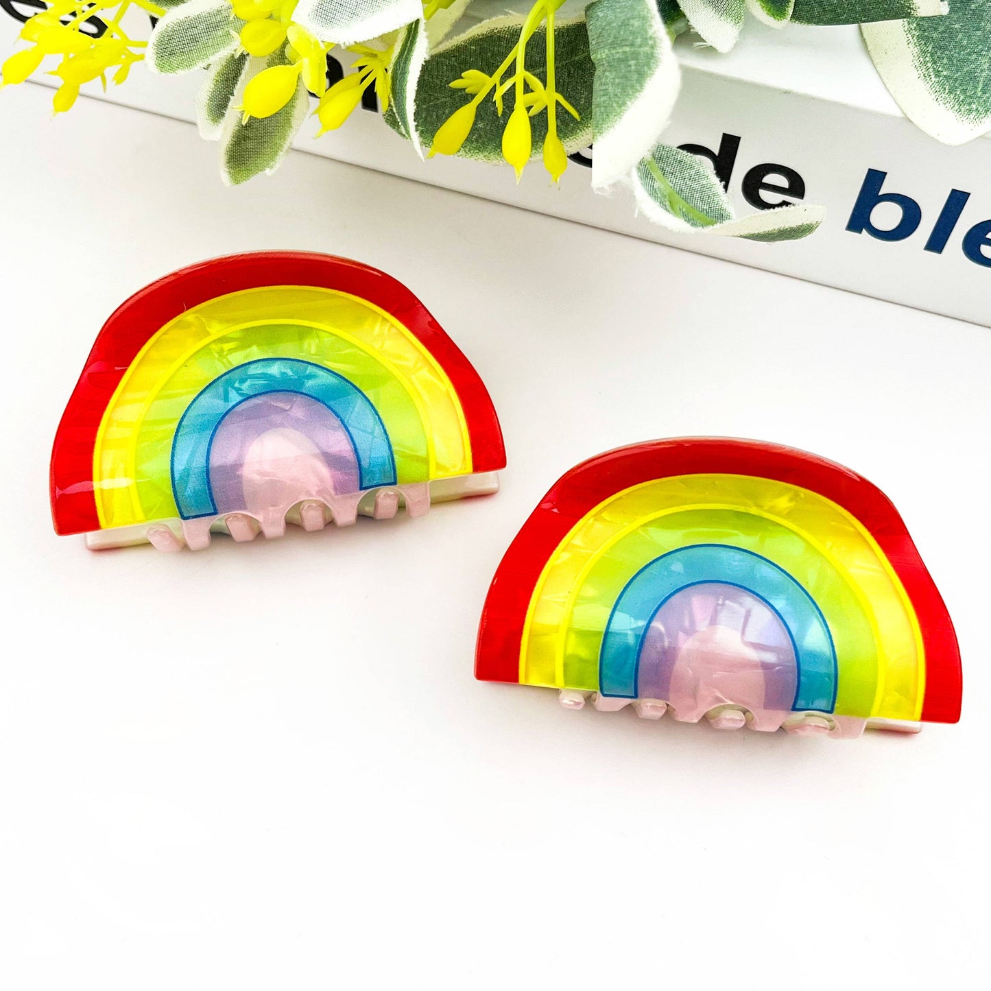 Diva - Rainbow Claw Hair Clip