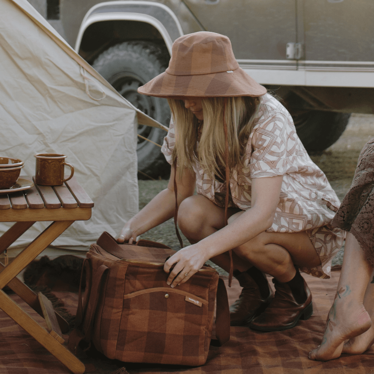 Wandering Folk Cooler Bag - Camp - Hemp