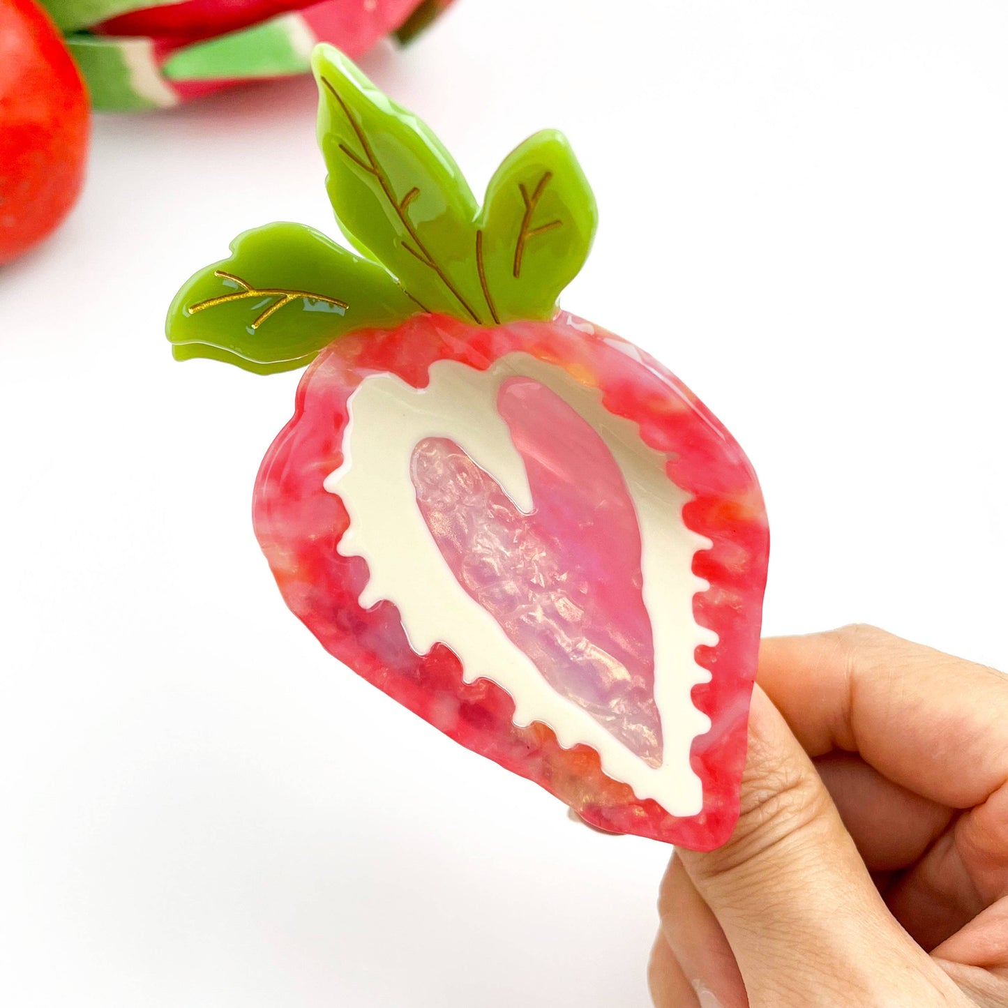 Diva - Strawberry Claw Clips