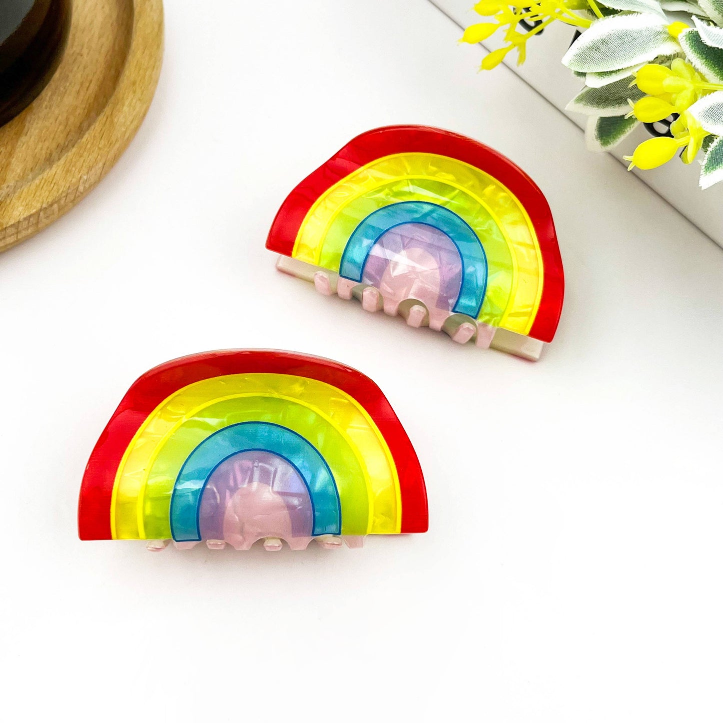 Diva - Rainbow Claw Hair Clip