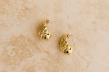 Load image into Gallery viewer, Indigo &amp; Wolfe - Belle Earrings
