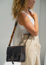 Load image into Gallery viewer, Hobo and Hatch - Rising Sun Satchel - Vintage Brown
