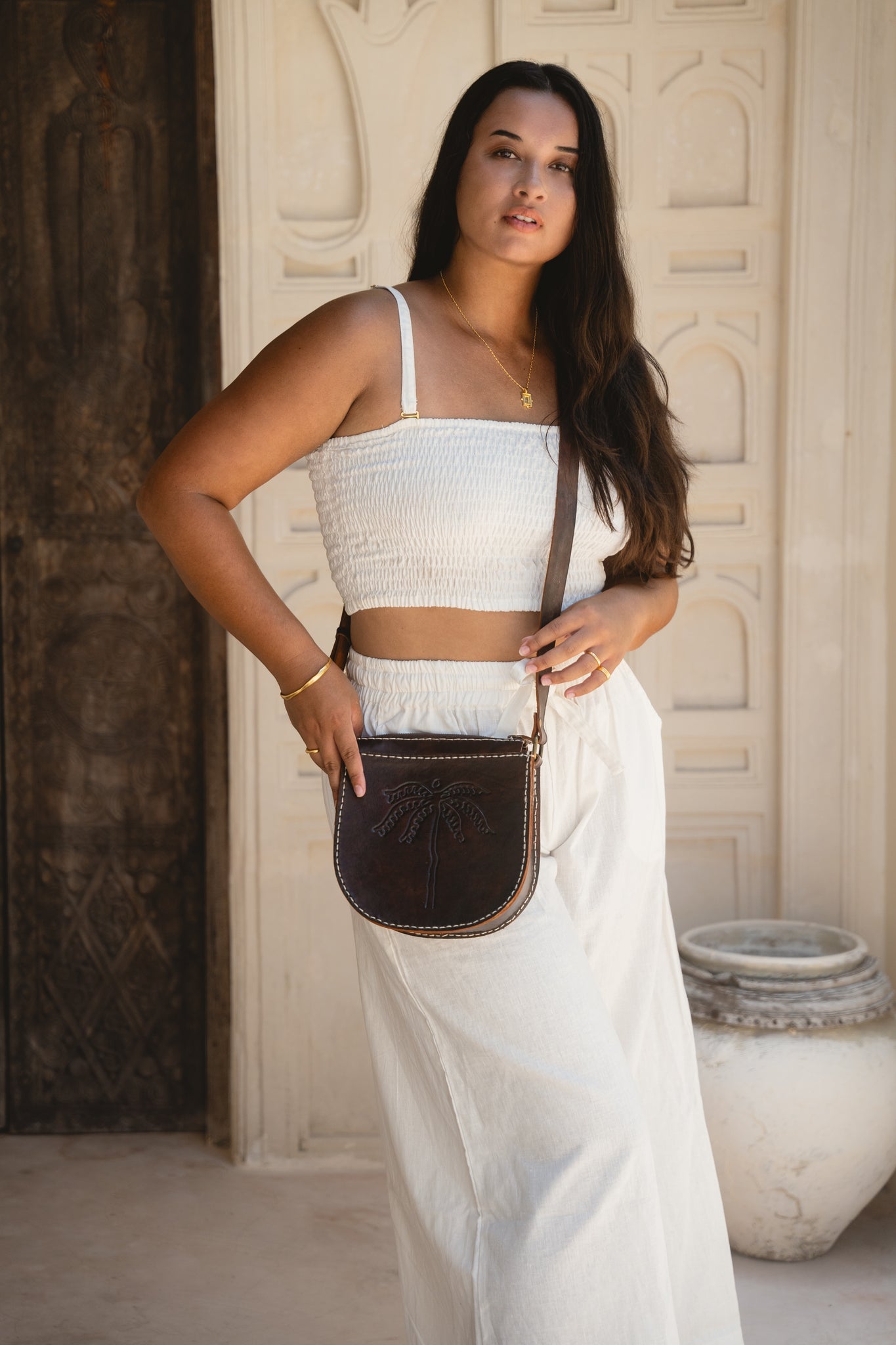 Hobo and Hatch - Palms Crossbody - Vintage Brown