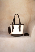 Load image into Gallery viewer, Hobo and Hatch - Petra Bucket Bag - Cocoa
