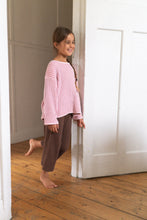 Load image into Gallery viewer, Illoura The Label - Essential Knit Pants - Cocoa
