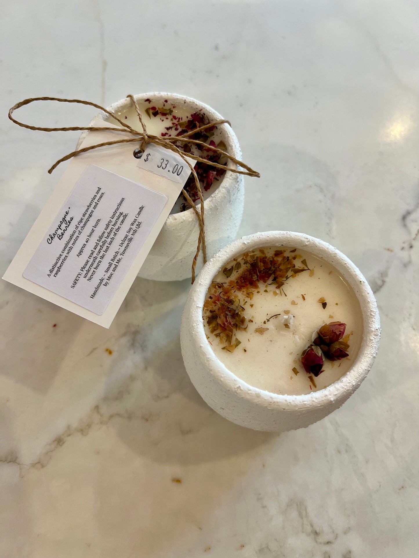 Moe and Me - Floral Candle - Champagne & Berries