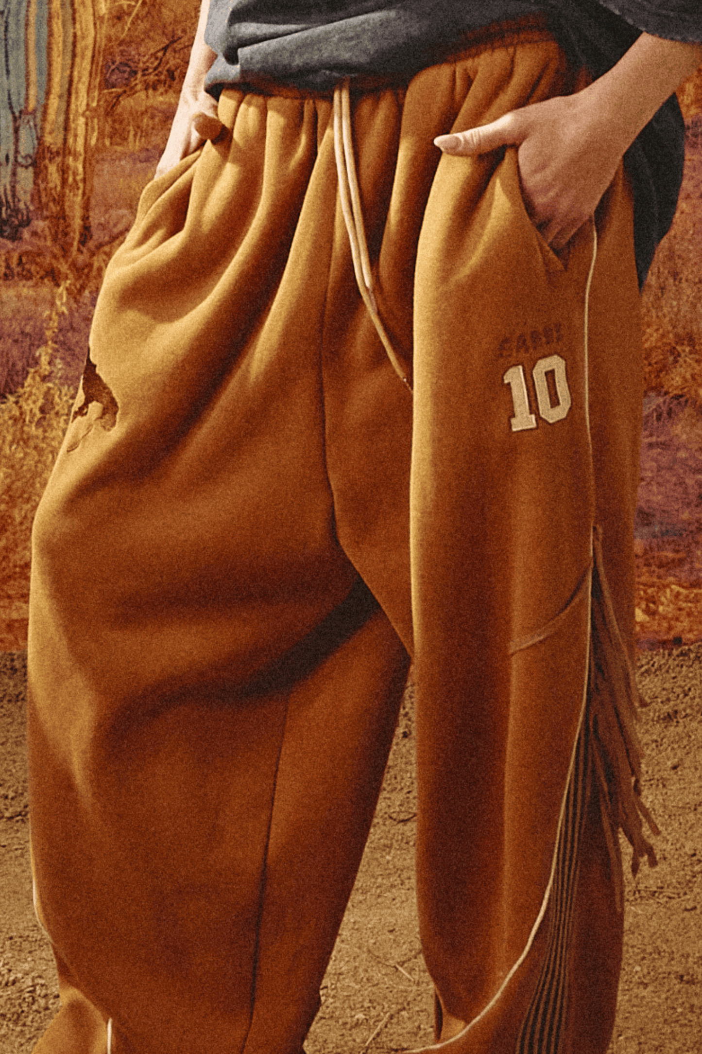 Sabbi - THE HAPPY CHAP WIDE LEG SWEAT PANTS - Brown - Dropping Weds 15/07/26 - 7pm