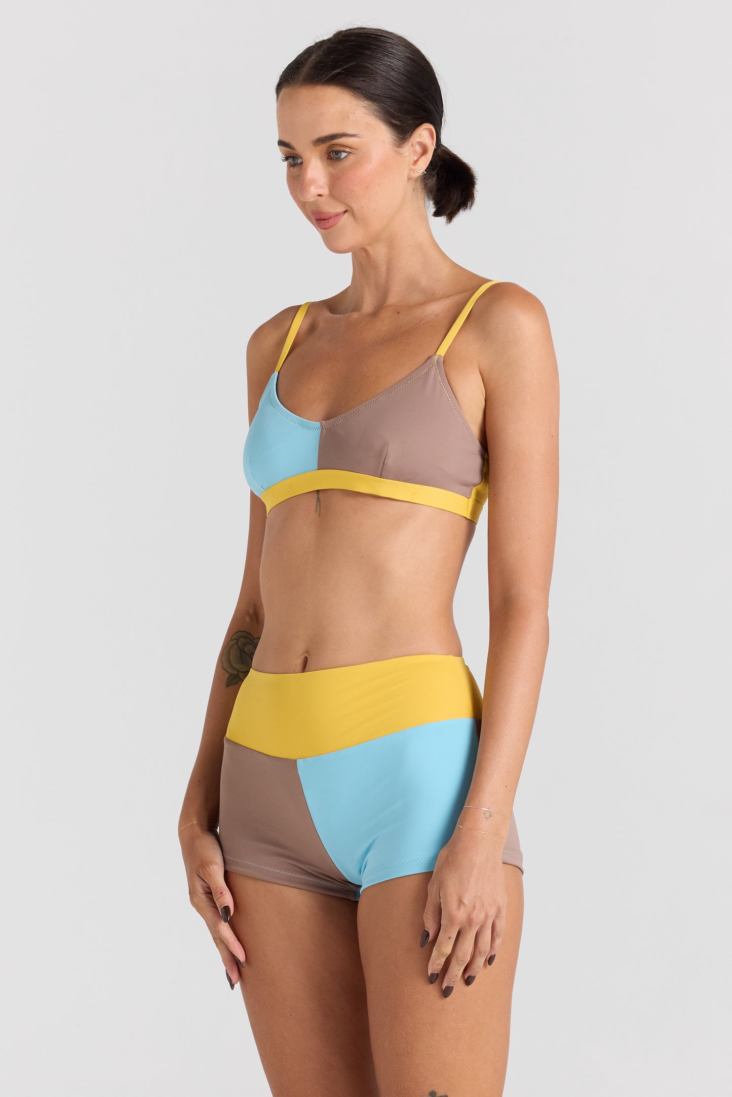 Poolside Paradiso X T&C Surf - Honolulu Shorty