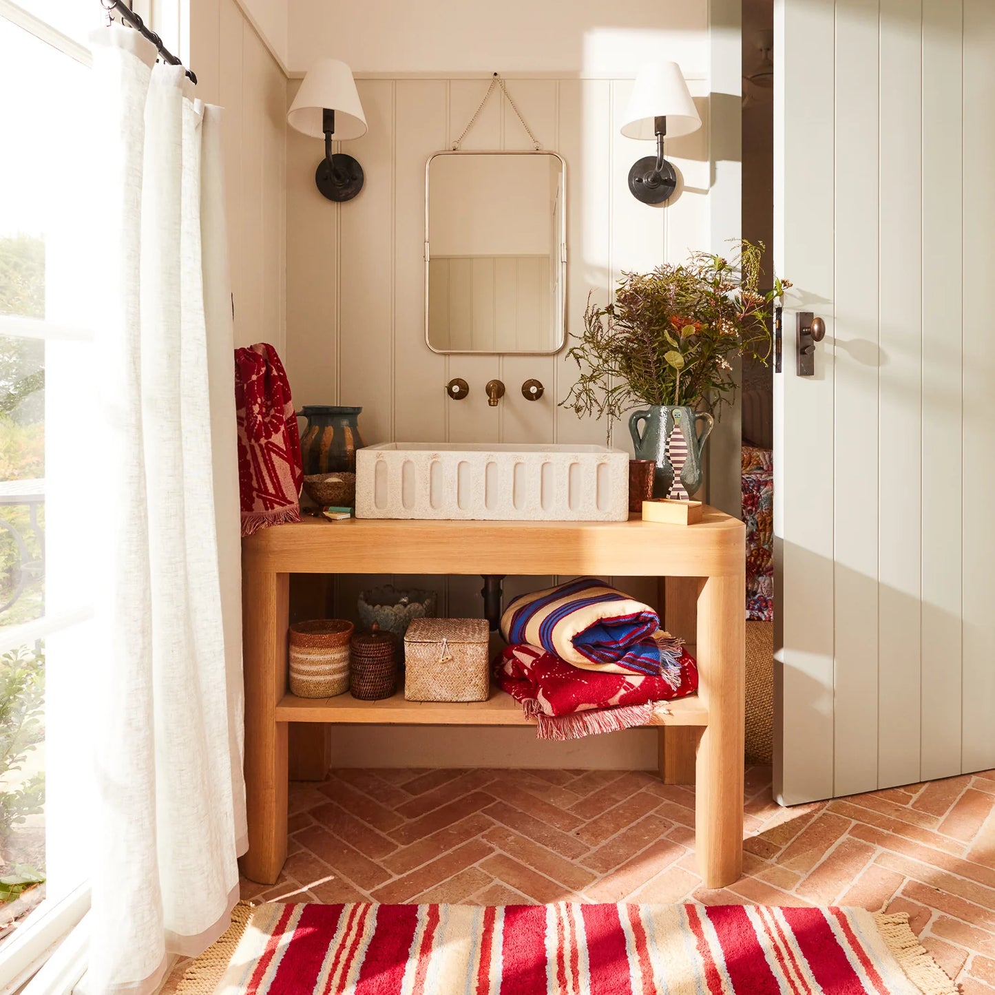 Sage X Clare - Lucia Hand Towel - Crimson