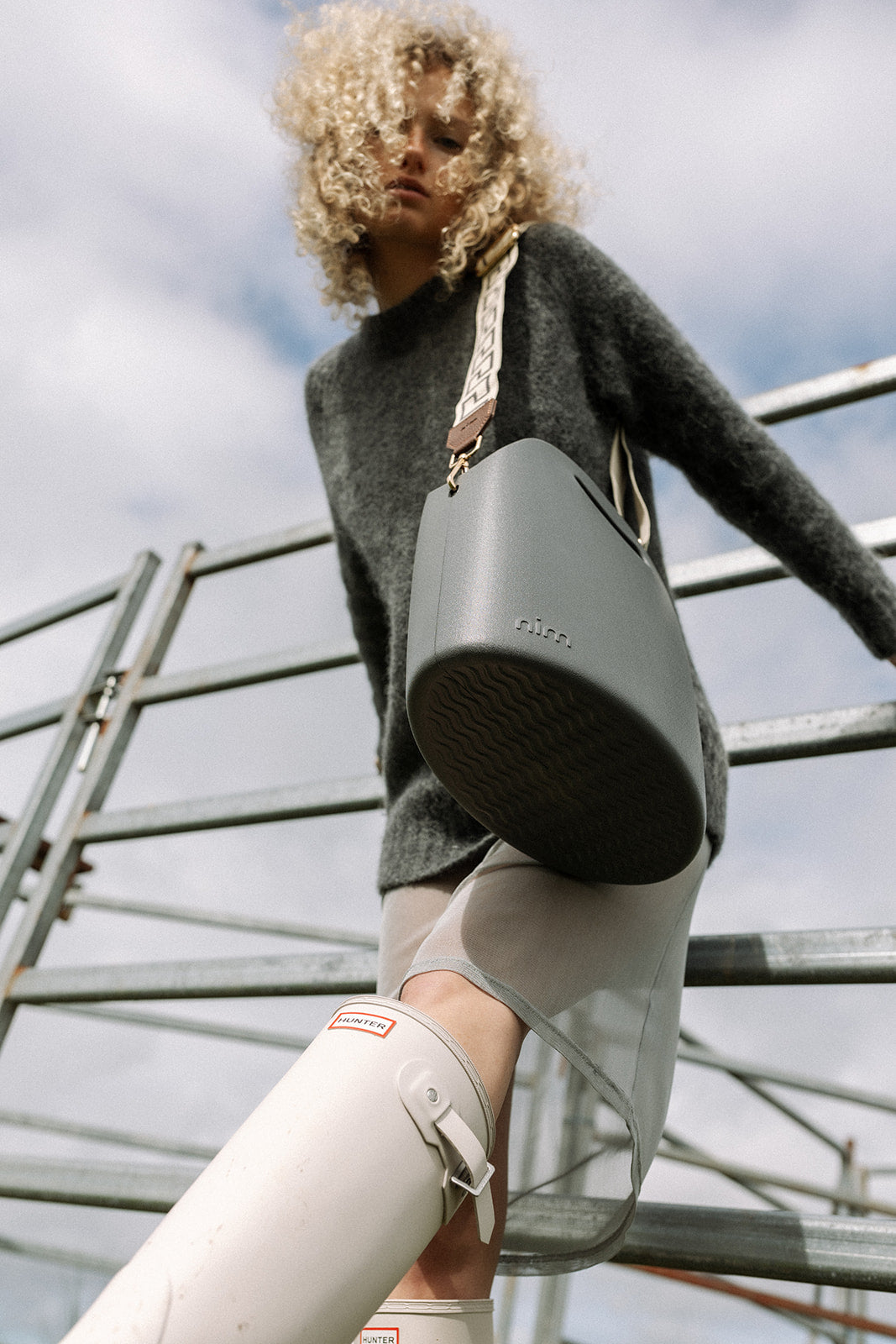 Nim The Label - Shoulder Strap - Bone/Charcoal Key