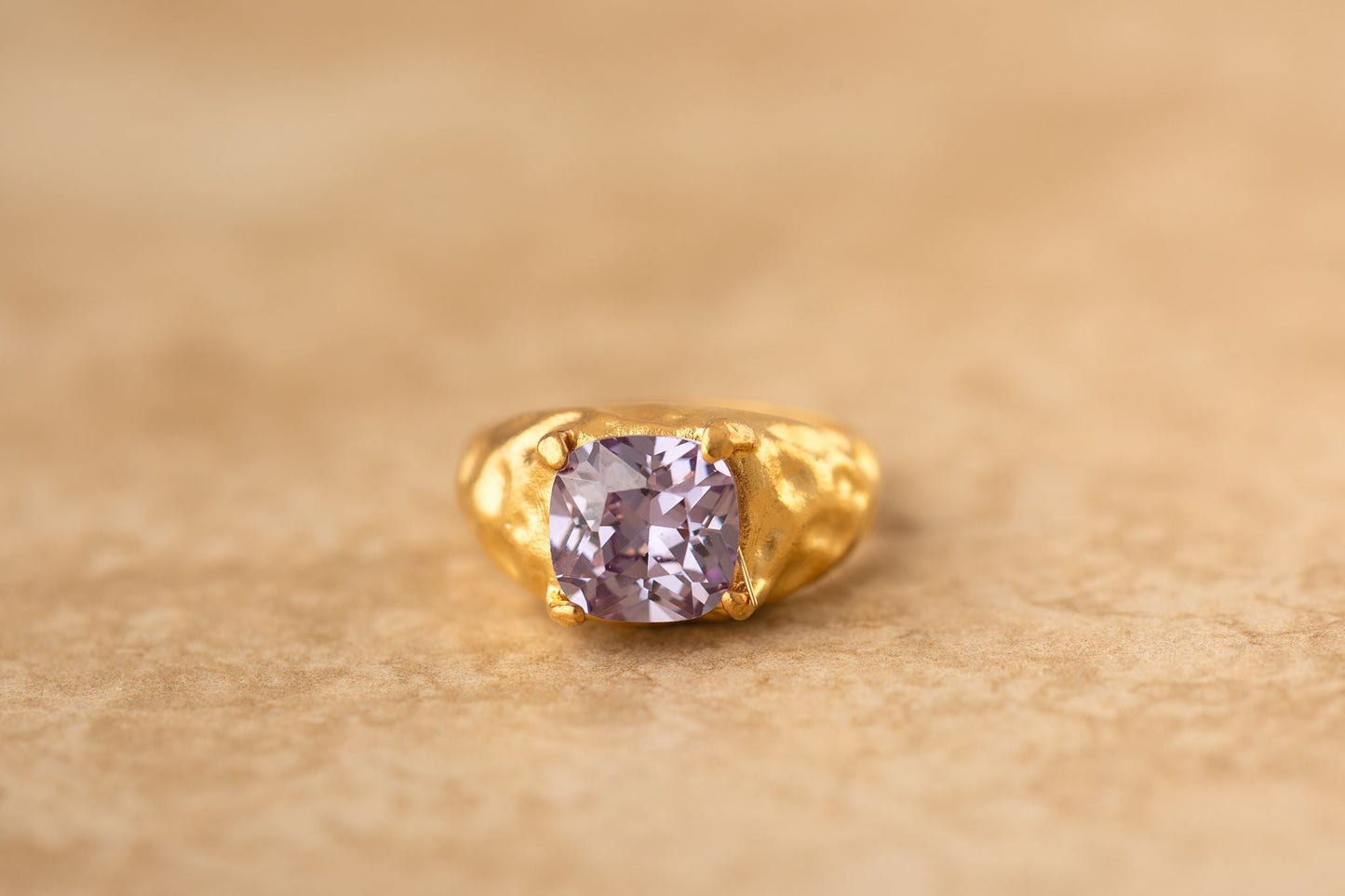 Indigo & Wolfe - Lila Ring